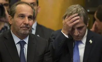 Los tarifazos quintuplicaron las ganancias de las distribuidoras de Caputo | Por federico bernal