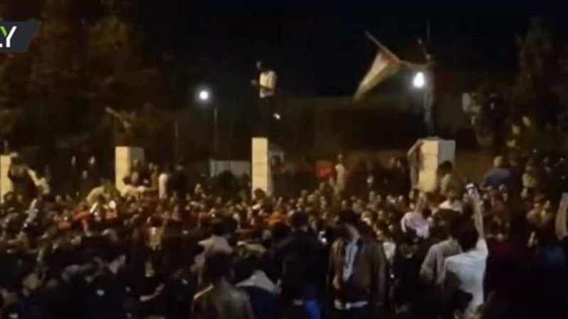 Renunció el primer ministro de Jordania por aplicar las reformas del FMI