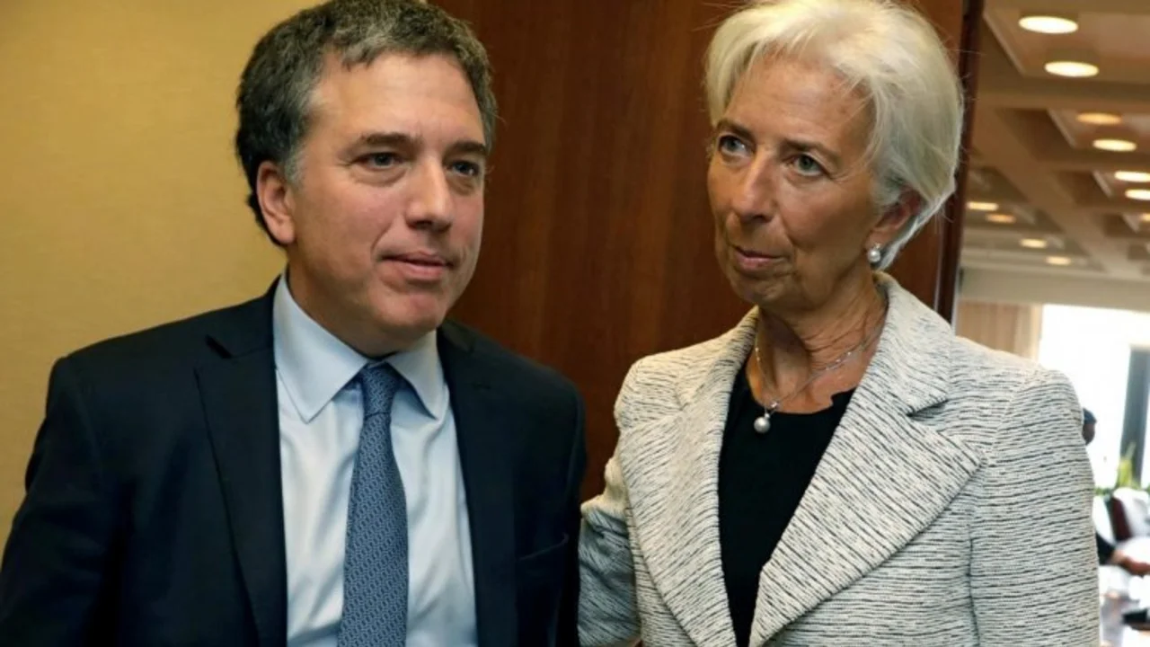Un ajuste feroz y el precio del dólar en manos del campo
