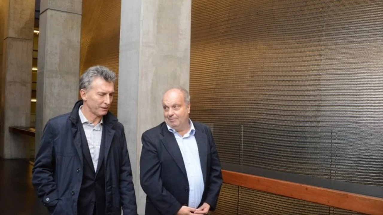 Escándalo mediático: Macri se metió en un programa de la TV Pública para hacer proselitismo