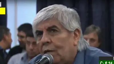 Hugo Moyano: "Si hay represión a los camioneros, puede haber un paro por tiempo indeterminado" Hugo Moyano: "Si hay represión a los camioneros, puede haber un paro por tiempo indeterminado"