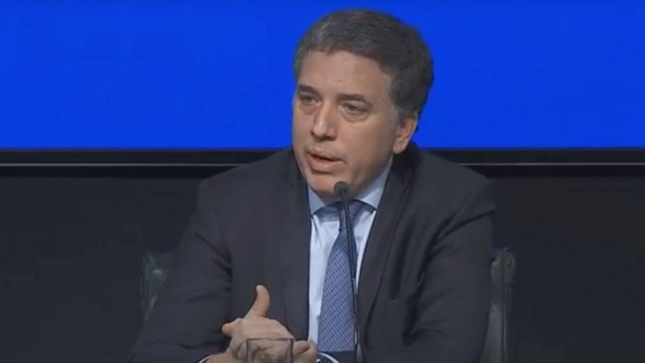 Dujovne reconoció que se perdió la confianza en el Gobierno de Cambiemos