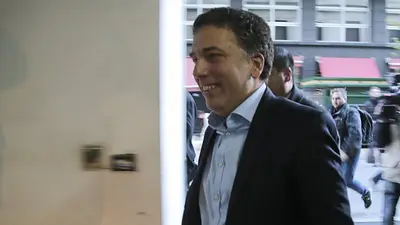 El Gobierno emitió nueva deuda por U$S 4.000 millones El Gobierno emitió nueva deuda por U$S 4.000 millones