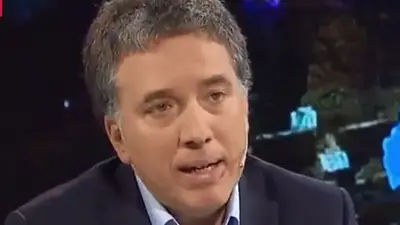 Dujovne culpó a la oposición por no apoyar al Gobierno y les pidió apoyar el ajuste Dujovne culpó a la oposición por no apoyar al Gobierno y les pidió apoyar el ajuste