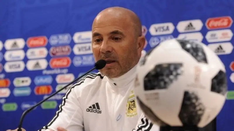 Jorge Sampaoli: "No puedo aclarar situaciones que no existen"