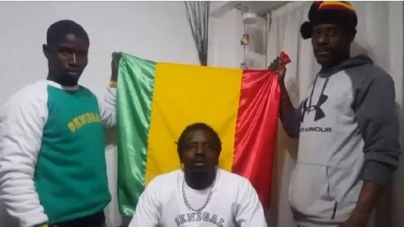 Senegaleses le respondieron a periodista de TyC Sports: "Difundan, así le llega a este pelotudo"