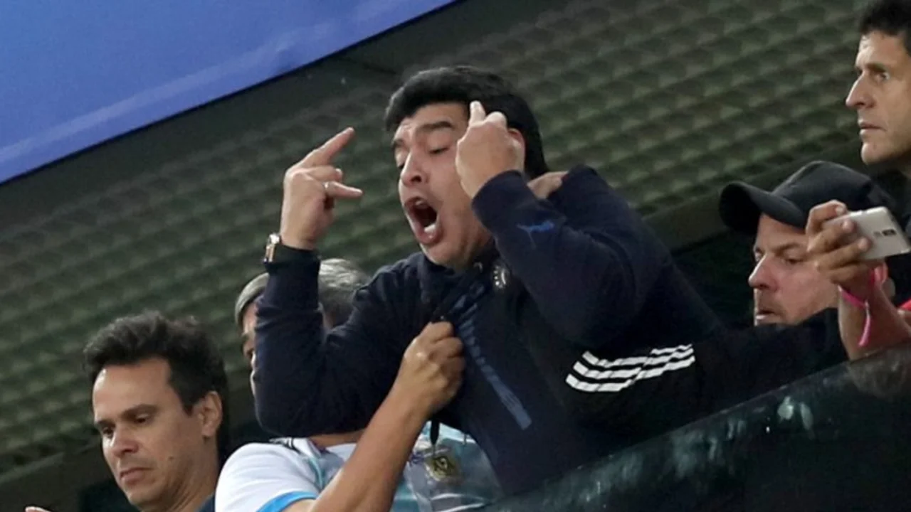 Maradona estalló en vivo contra el Gobierno por los despidos en Télam