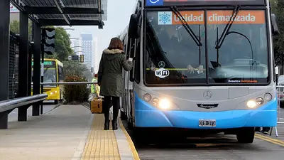 Coronavirus: determinan severas restricciones al transporte urbano y de media y larga distancia Coronavirus: determinan severas restricciones al transporte urbano y de media y larga distancia