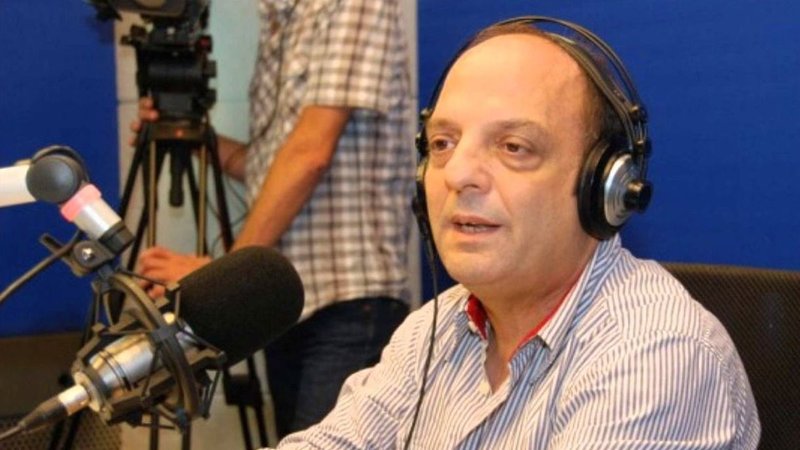 Comienzan los micros feministas en el programa de Baby Etchecopar