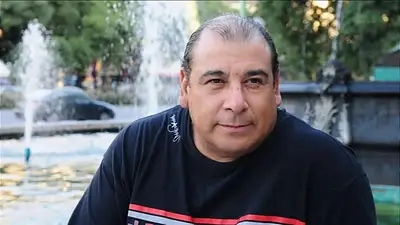 Roly Serrano se lanzó como candidato en el interior y defendió la fórmula Fernández-Fernández Roly Serrano se lanzó como candidato en el interior y defendió la fórmula Fernández-Fernández