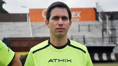 El árbitro implicado en los abusos en Independiente fue detenido por intentar contactar menores El árbitro implicado en los abusos en Independiente fue detenido por intentar contactar menores