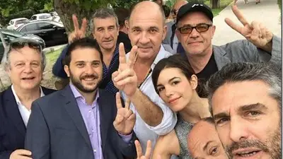 Darío Grandinetti destrozó a Macri y expresó su apoyo a la fórmula Fernández – Fernández Darío Grandinetti destrozó a Macri y expresó su apoyo a la fórmula Fernández – Fernández