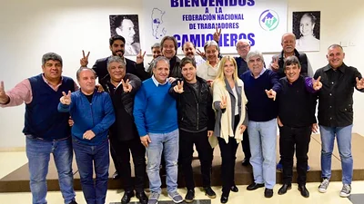 Los Moyano confirmaron el apoyo sindical a las precandidaturas de Axel Kicilllof y Verónica Magario en la Provincia Los Moyano confirmaron el apoyo sindical a las precandidaturas de Axel Kicilllof y Verónica Magario en la Provincia