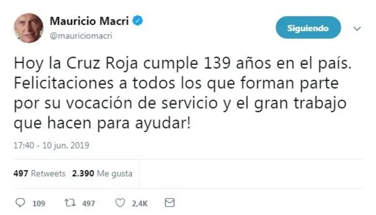 Macri saludó a la Cruz Roja y luego la organización lo escrachó