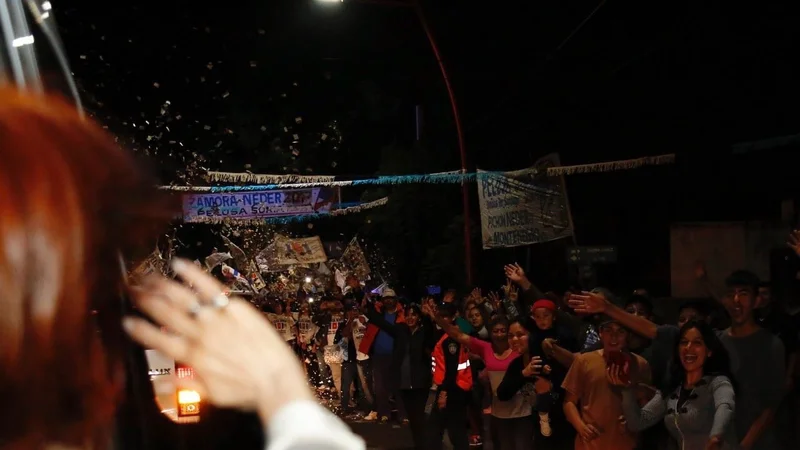 Elecciones 2019: Cristina Kirchner llegó a Santiago del Estero y tuvo un espectacular recibimiento