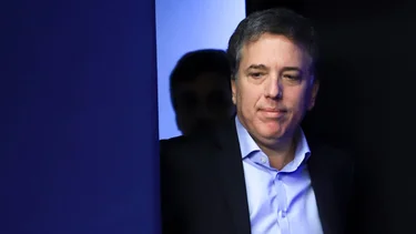 Dujovne prometió la reforma laboral a inversores extranjeros para después de octubre