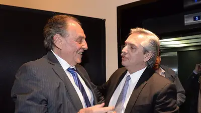 Alberto Fernández duro con las políticas económicas de Mauricio Macri: "Estamos en default" Alberto Fernández duro con las políticas económicas de Mauricio Macri: "Estamos en default"