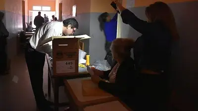 Sin luz: Así comenzaron las elecciones en Santa Fe, San Luis, Tierra del Fuego y Formosa Sin luz: Así comenzaron las elecciones en Santa Fe, San Luis, Tierra del Fuego y Formosa