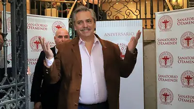 Elecciones 2019: Alberto Fernández pidió "no perseguir a los fumadores de porro" Elecciones 2019: Alberto Fernández pidió "no perseguir a los fumadores de porro"