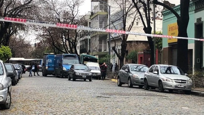 Asesinaron a una mujer en Colegiales y tiraron el cuerpo en una frazada: detuvieron a su ex pareja