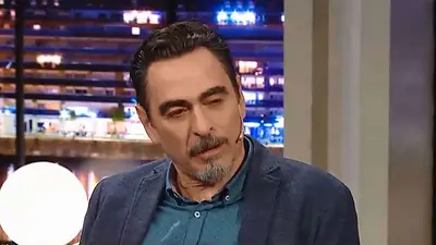 El sincericidio de Federico Andahazi: “Voy a votar a Macri pero no lo hago con gusto” El sincericidio de Federico Andahazi: “Voy a votar a Macri pero no lo hago con gusto”