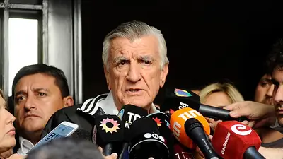 José Luis Gioja está estable, pero seguirá internado José Luis Gioja está estable, pero seguirá internado