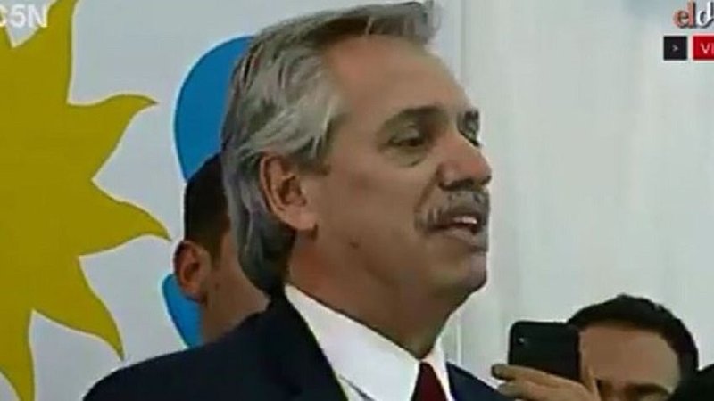 Alberto Fernández en Misiones: “Vamos a volver a encender las máquinas, levantar las persianas y devolver el trabajo"