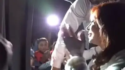 Así fue la impresionante caravana de los chaqueños para recibir a Cristina Kirchner Así fue la impresionante caravana de los chaqueños para recibir a Cristina Kirchner