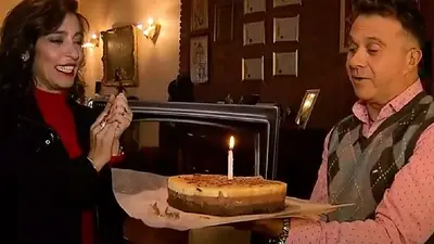 Coronavirus: TN festejó un cumpleaños sin distanciamiento social y las redes se indignaron Coronavirus: TN festejó un cumpleaños sin distanciamiento social y las redes se indignaron