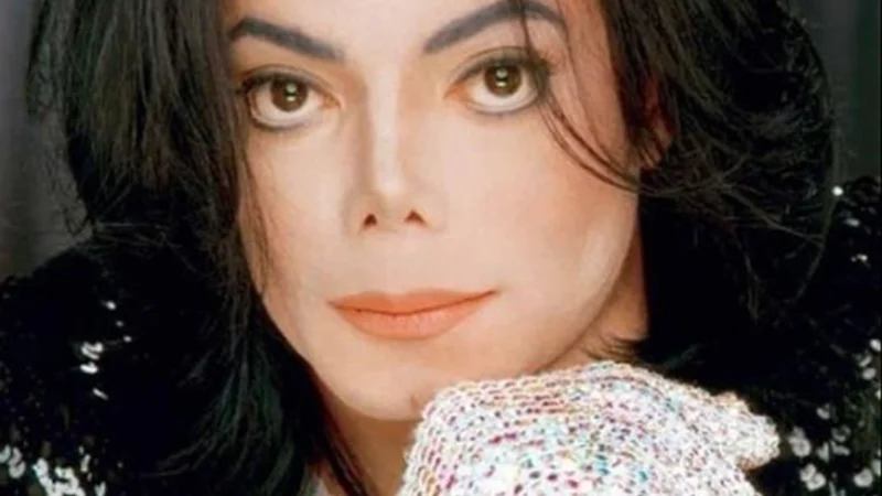 Anonymous revela supuesto audio de Michael Jackson pidiendo ayuda antes de morir