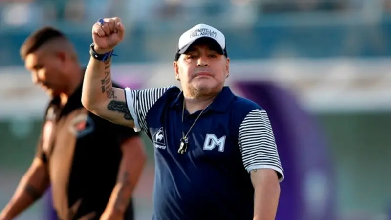Tras el escándalo, Jorge Rial confirmó qué pasará con el futuro de Diego Maradona Tras el escándalo, Jorge Rial confirmó qué pasará con el futuro de Diego Maradona