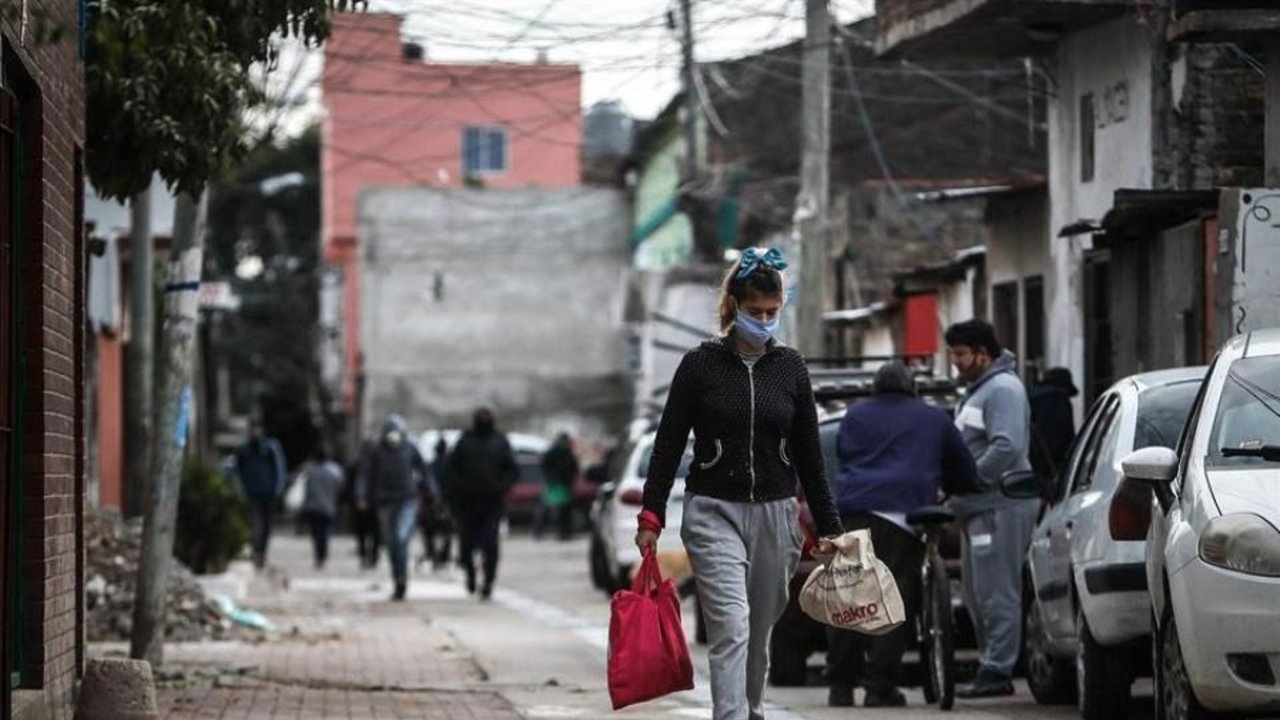 Violencia de género y pandemia en las villas: cómo se enfrenta 