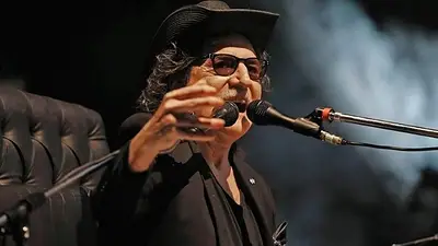 A 20 años del cruce entre Charly García y Lanata: "Yo pienso que vos sos un pe..." A 20 años del cruce entre Charly García y Lanata: "Yo pienso que vos sos un pe..."