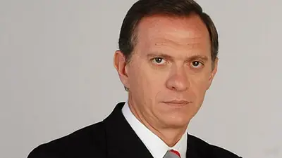 Bonelli se olvidó el micrófono abierto: insultó a sus compañeros mientras estaba Leuco al aire Bonelli se olvidó el micrófono abierto: insultó a sus compañeros mientras estaba Leuco al aire