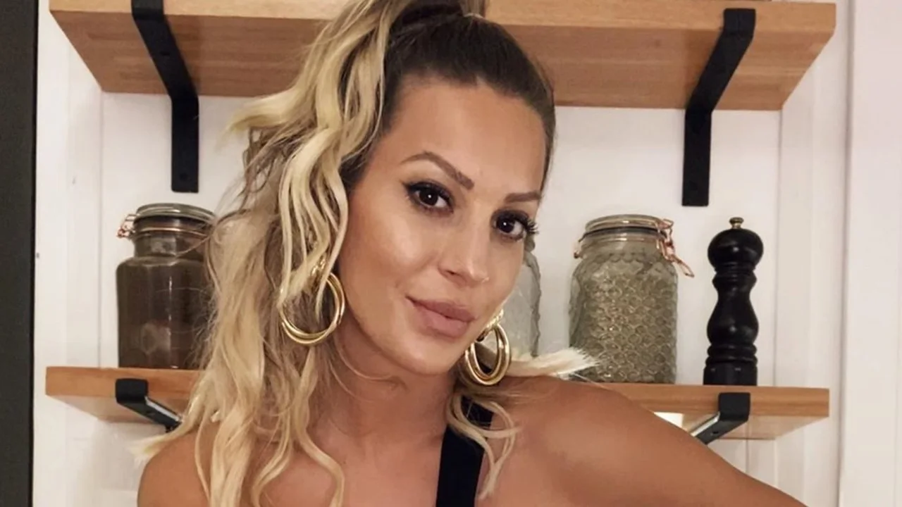 Filtran videos íntimos de Noelia Marzol y su obra de teatro en las redes sociales