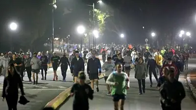 Coronavirus en CABA: estallaron las calles tras el permiso para salir a correr de noche Coronavirus en CABA: estallaron las calles tras el permiso para salir a correr de noche