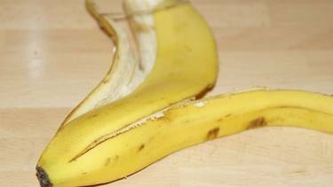 Compraron bananas y encontraron un escorpión