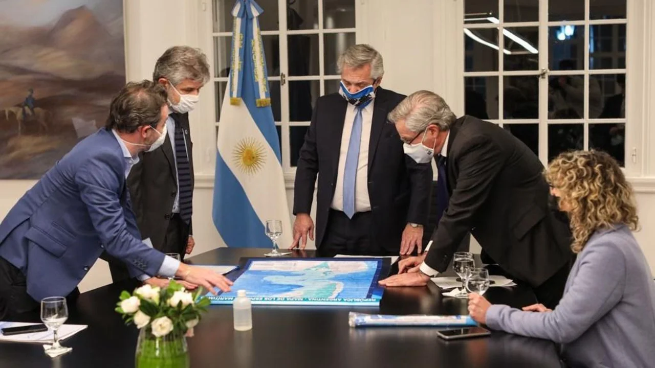 El Gobierno enviará tres proyectos de ley con eje en la causa Malvinas