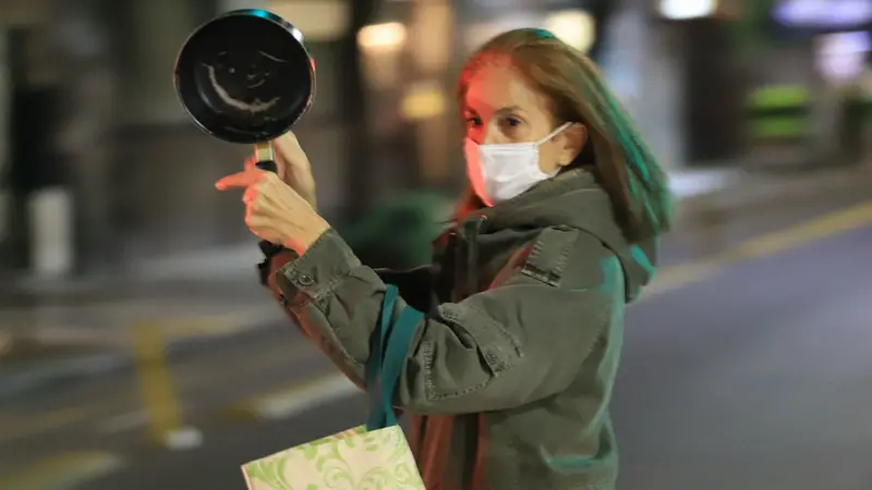Cacerolazo en cuarentena 