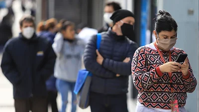 Récord de contagios: más de 2 mil casos y hay casi 40 mil contagiados en el país Récord de contagios: más de 2 mil casos y hay casi 40 mil contagiados en el país