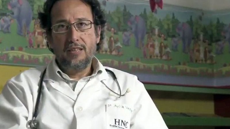Echaron a un médico por comprar un remedio para un niño enfermo de leucemia 