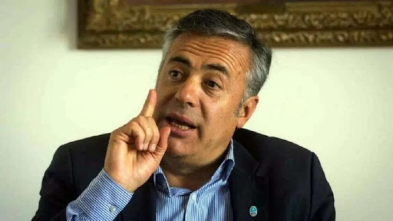 Alfredo Cornejo difundió una fake news para ir contra la cuarentena
