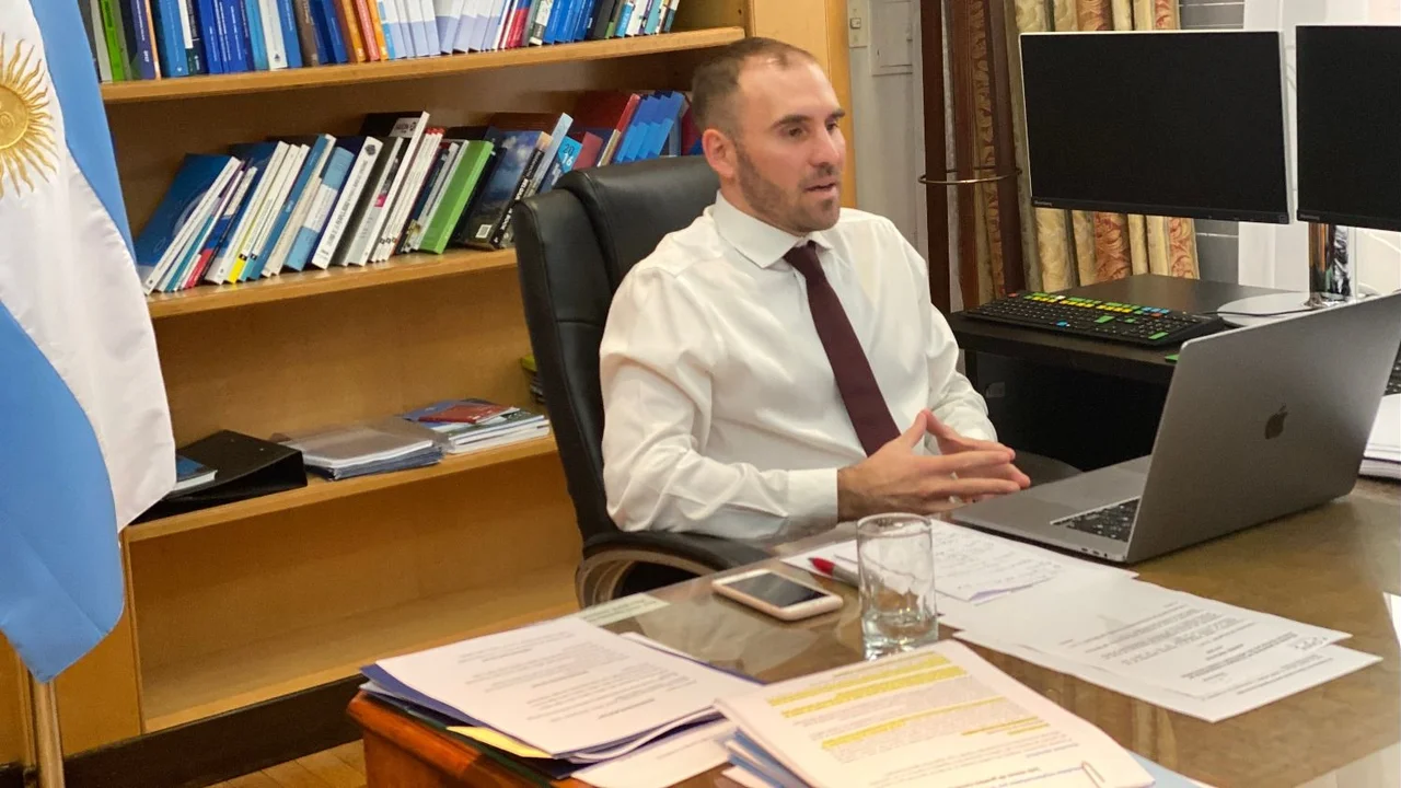 Guzmán explicó los errores del acuerdo de Macri con el FMI