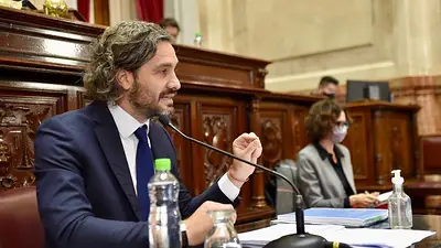 Cafiero, lapidario contra Naidenoff por la compra de vacunas: "Lean lo que votan" Cafiero, lapidario contra Naidenoff por la compra de vacunas: "Lean lo que votan"