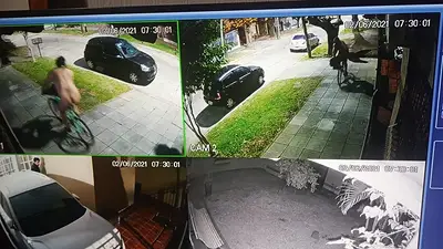 Video viral de hombre desnudo en bicicleta Video viral de hombre desnudo en bicicleta