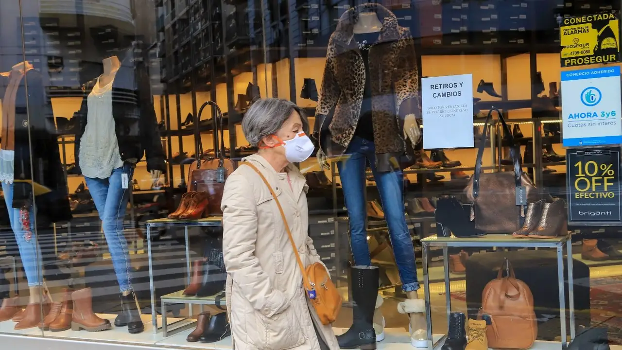 Local de ropa e indumentaria, Ley de Talles
