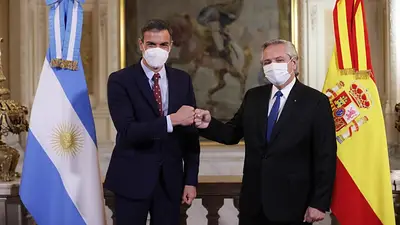 Alberto con Pedro Sánchez: apoyos por inversiones y la agenda de la post pandemia Alberto con Pedro Sánchez: apoyos por inversiones y la agenda de la post pandemia