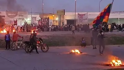Asesinato de joven Qom: Capitanich exoneró a los policías Asesinato de joven Qom: Capitanich exoneró a los policías