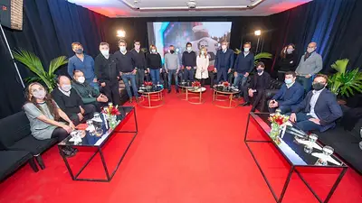 La amenaza de Milei vuelve a poner en jaque a la UCR dentro de Juntos por el Cambio La amenaza de Milei vuelve a poner en jaque a la UCR dentro de Juntos por el Cambio