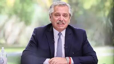 Alberto Fernández entregó becas: "Hay que poner la Argentina en la cabeza del mundo" Alberto Fernández entregó becas: "Hay que poner la Argentina en la cabeza del mundo"